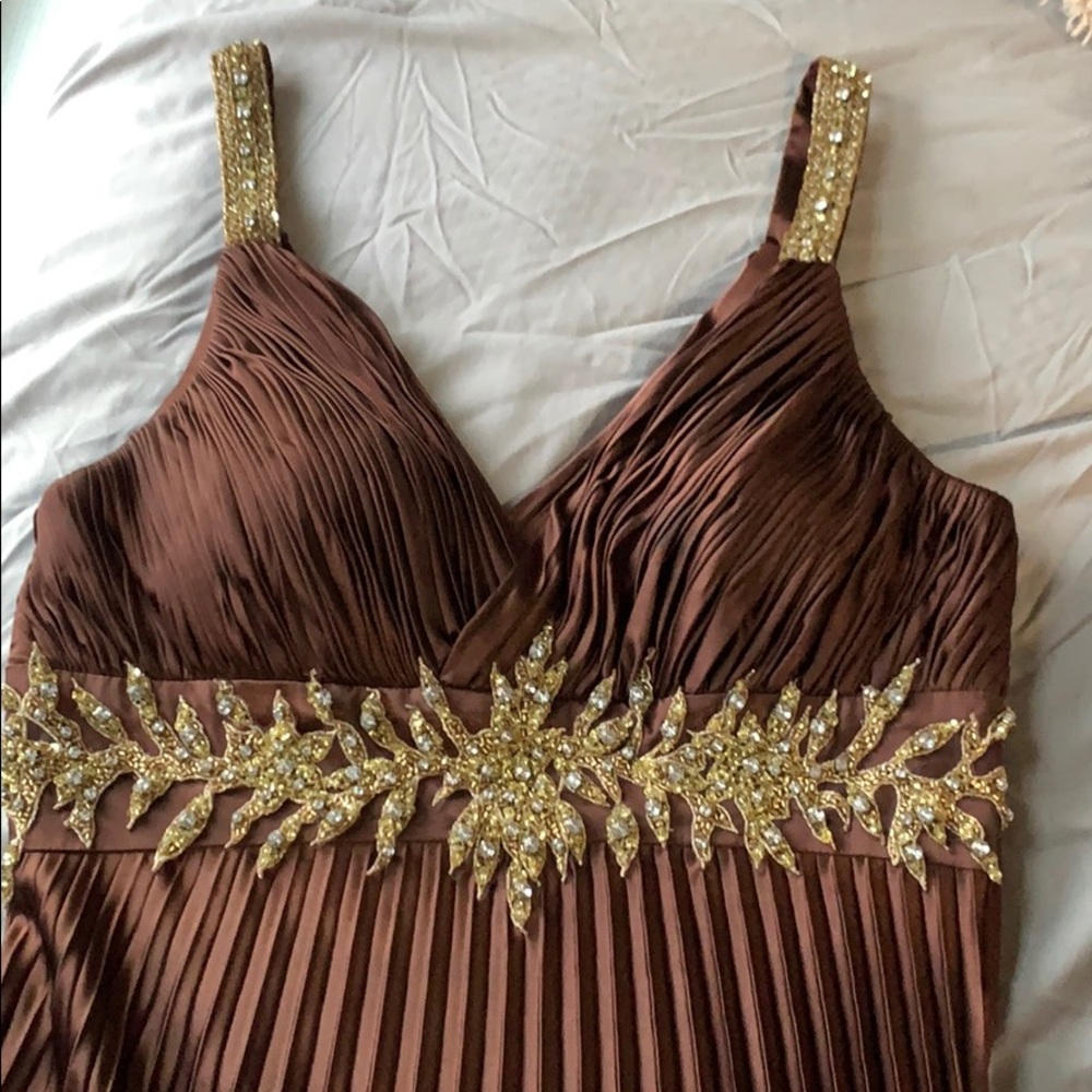 camille le vie formal gown